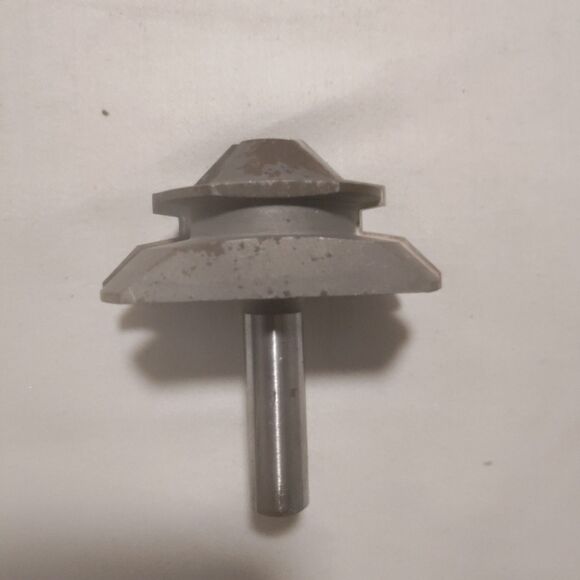 Amana Tool - 55390 Carbide Tipped Lock Miter 45 Deg x 2-11/16 Dia x 1-3/16 x 1/2 - Picture 5 of 6